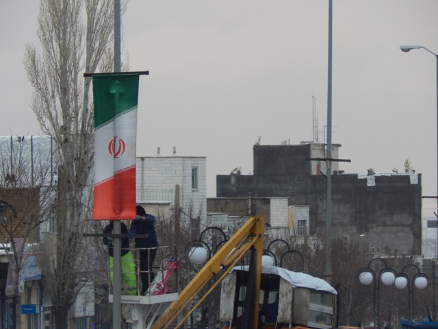 آماده سازی معابر شهر قیدار برای دهه فجر+تصاویر