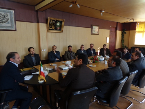 دیدارکارکنان آموزش وپرورش خدابنده با فرماندار شهرستان خدابنده