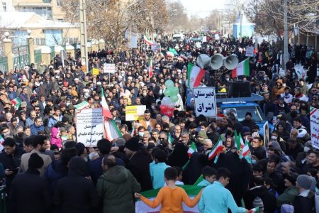 حضور پر شور و گسترده مردم ولایتمدار شهرستان خدابنده در راهپیمایی یوم الله ۲۲بهمن +تصاویر