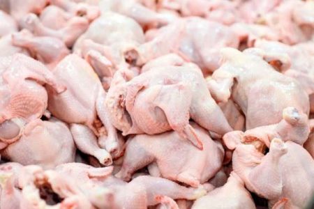 تحمیل اجباری مرغ بی‌کیفیت به مرغ‌فروشان از طریق سامانه ستکا