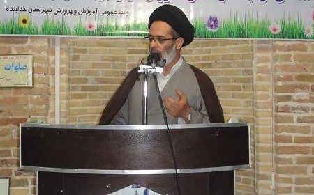 انقلاب اسلامی نيازمند اندیشه‌های ناب امام راحل است