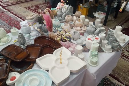برپایی نمایشگاه و فروشگاه محصولات مشاغل خانگی و صنایع دستی در خدابنده