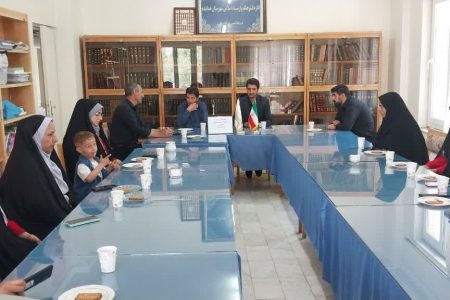 شیخ اشراق احیاگر حکمت خسروانی ایران است