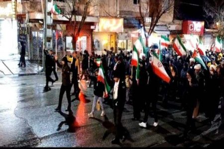 حماسه حضور مردم خدابنده در بیعت با رهبری