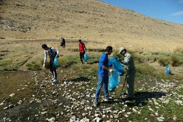 پاکسازی طبیعت پارک کوهستان قیدار