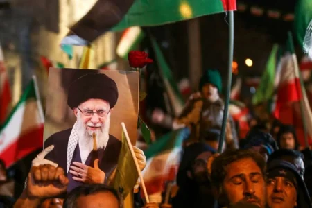 اعزام ۶۰۰ نفر خدابنده‌ای به مراسم تشییع رهبر انقلاب