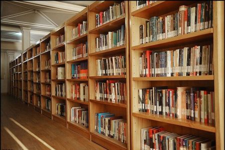 پیگیری اختصاص زمین برای احداث کتابخانه در شهر نوربهار