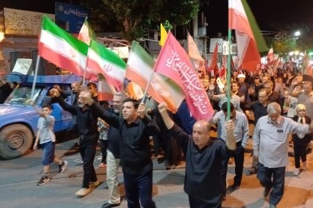 شکوه ایستادگی مردم قیدار+عکس و فیلم