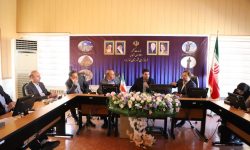 خدابنده ظرفیت بالایی در صنعت پوشاک دارد