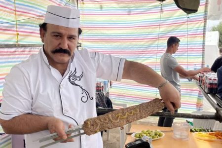 برگزاری جشنواره سرآشپزان گوشت و کباب در خدابنده